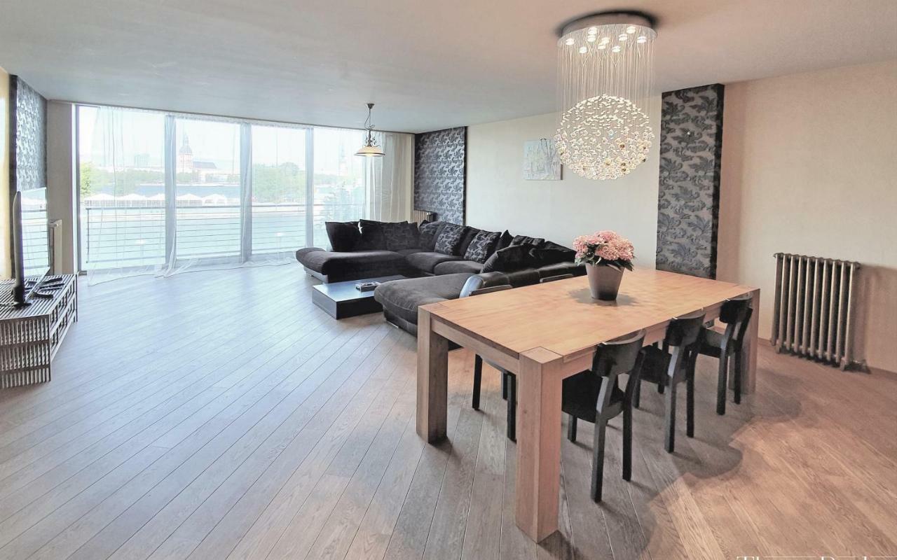 Winwinstay Superior Apartment By River Daugava Rīga Exterior foto